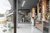 Galleria immagini Interno di una distilleria moderna con grandi alambicchi in rame